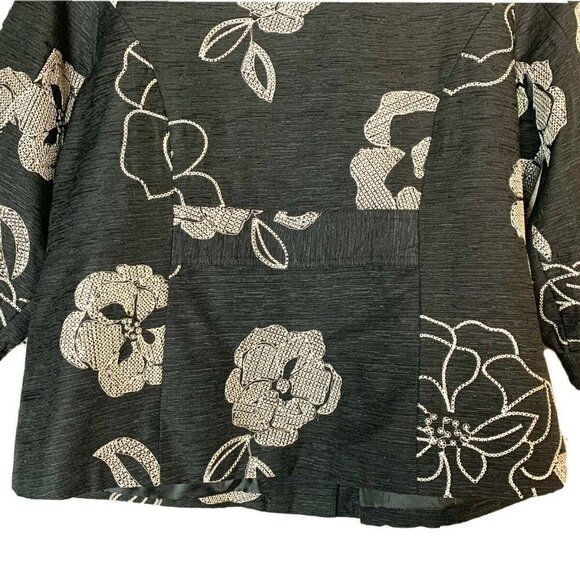 SilkLand Black with Gold Embroidered Blazer Petite Large 92% Silk - Picture 8 of 13